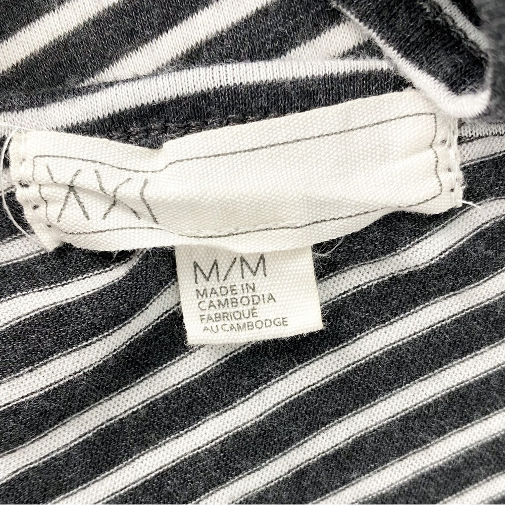 Forever 21 Crossback Striped Tank Grey White Size Medium INV174 - Picture 5 of 6